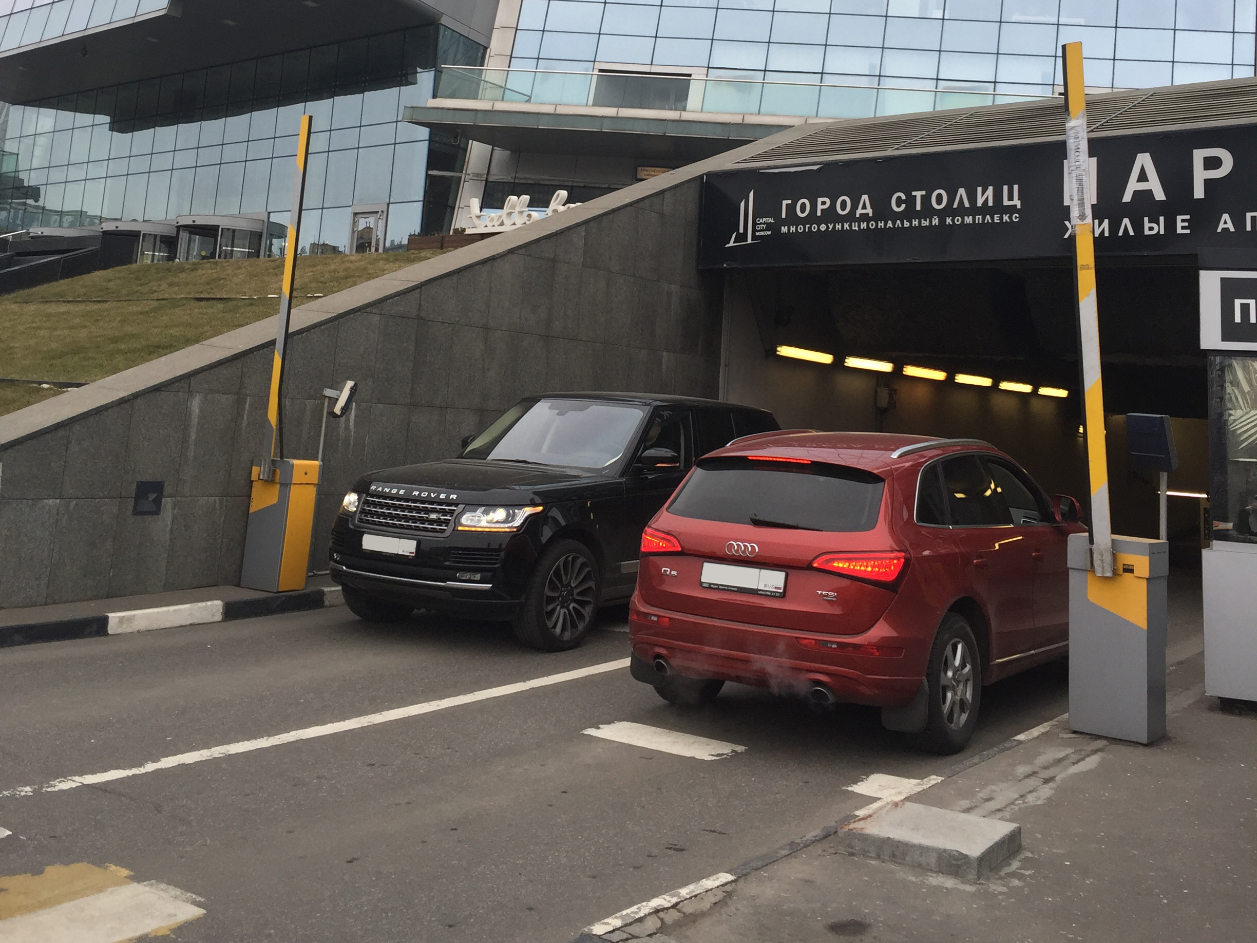 Advanced vehicle access in Moscow